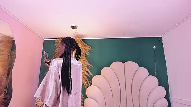 Snapshot of bonieklent chatting on March 11, 2:54 am bonieklent online show from March 11, 2:54 am