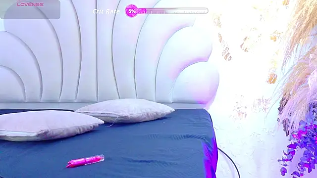 Snapshot of bonieklent chatting on October 1, 3:23 am bonieklent online show from October 1, 3:23 am