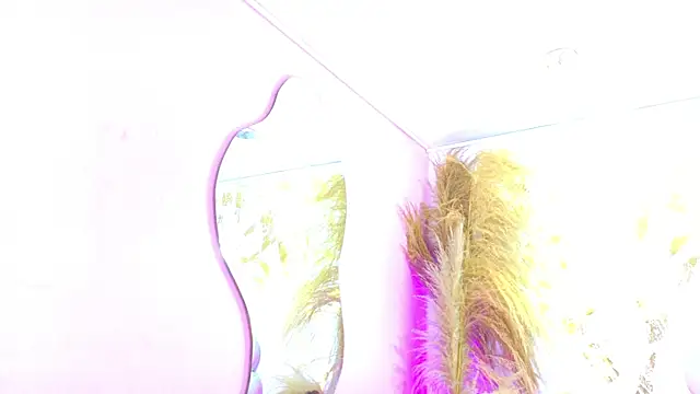 Snapshot of bonieklent chatting on October 23, 3:28 am bonieklent online show from October 23, 3:28 am