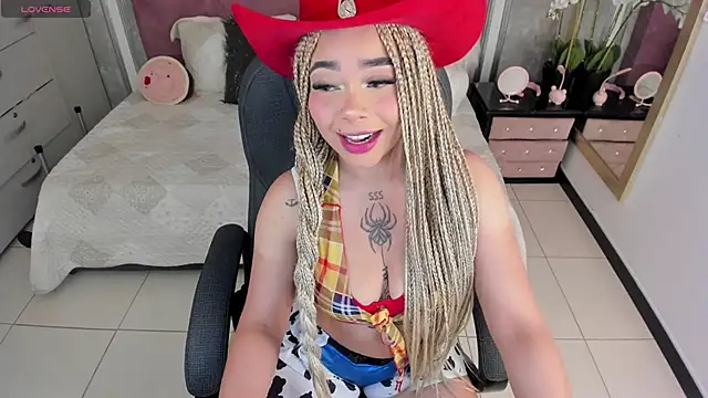 conny  curly online show from November 22, 1:54 pm