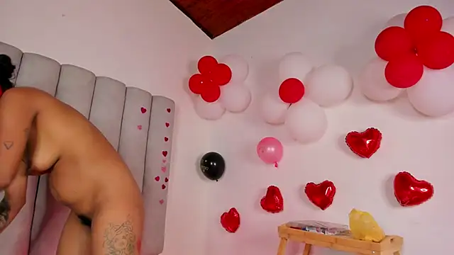 rachellmartinez online show from February 15, 11:39 am