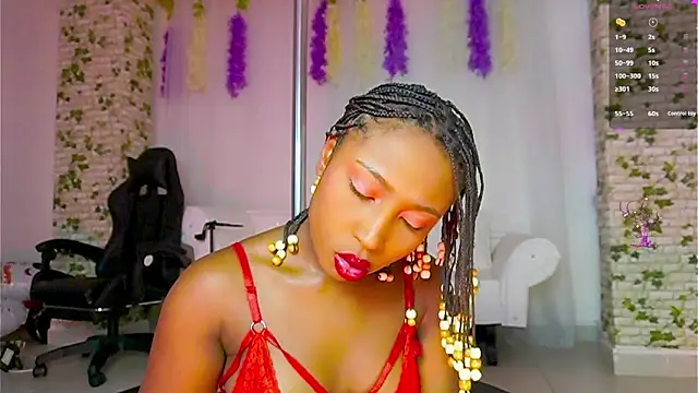 EmmaSanzz  online show from October 4, 11:41 am