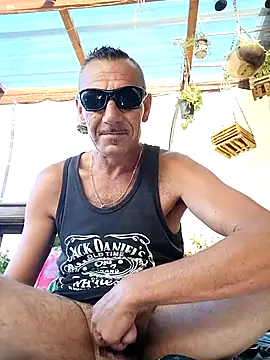 Snapshot of Bbboy42 chatting on February 20, 1:40 pm Bbboy42 online show from February 20, 1:40 pm