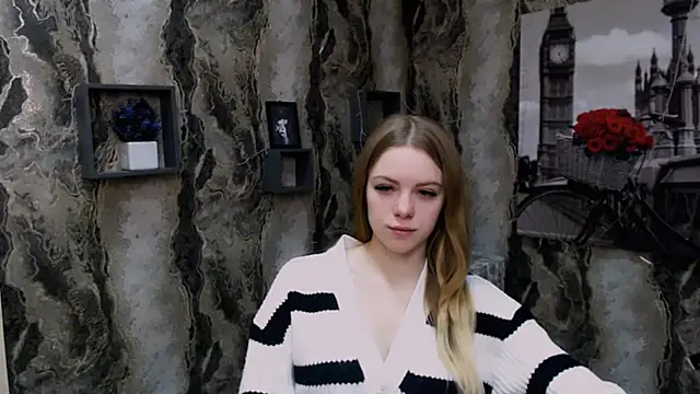 AliceFlirtt  online show from January 25, 8:42 am