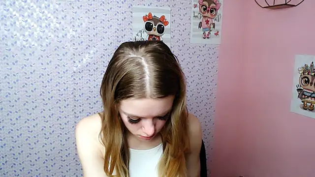 AliceFlirtt  online show from January 31, 3:44 pm