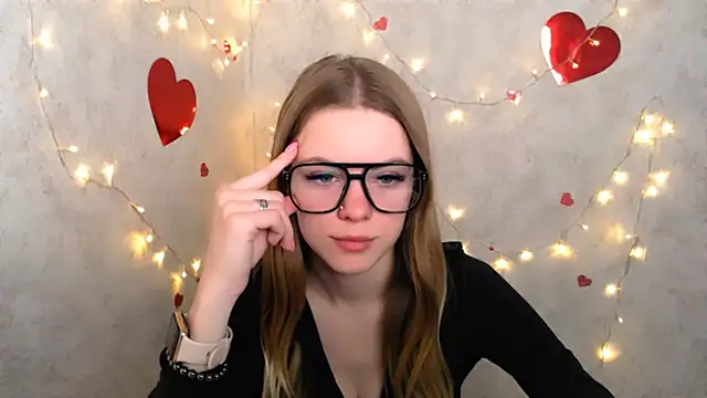 AliceFlirtt  online show from February 27, 9:43 am