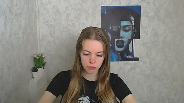 AliceFlirtt  online show from September 23, 8:17 am