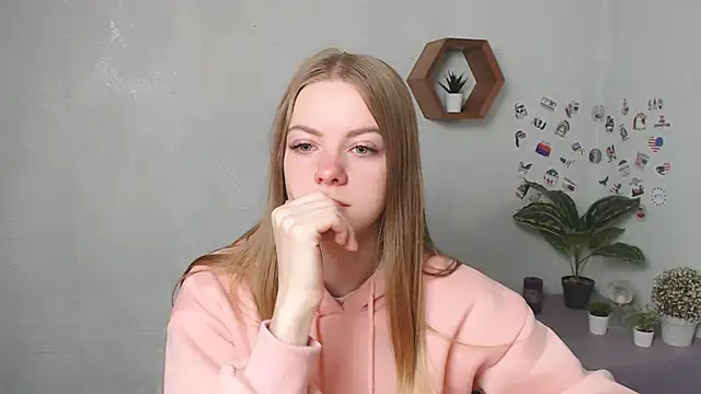 AliceFlirtt  online show from September 26, 7:12 am