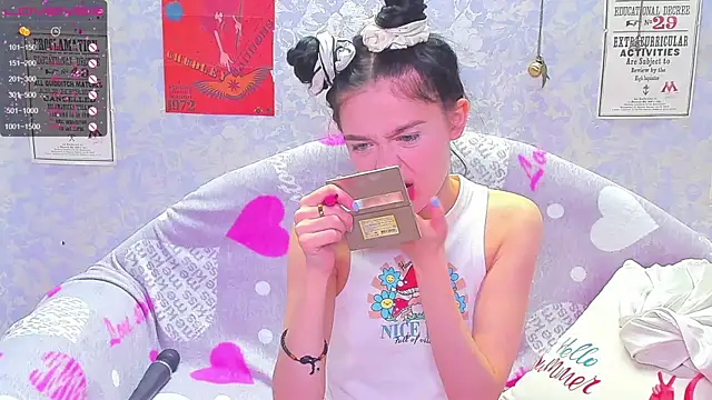 Vanessa Florence online show from December 9, 1:07 am