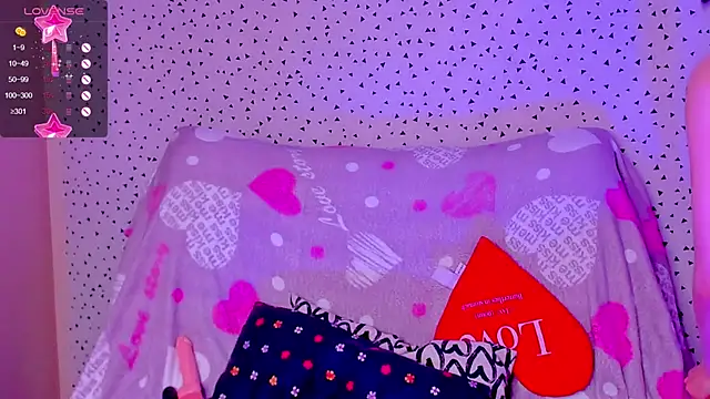 Vanessa Florence online show from March 1, 1:32 am