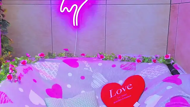 Vanessa Florence online show from March 16, 1:07 am