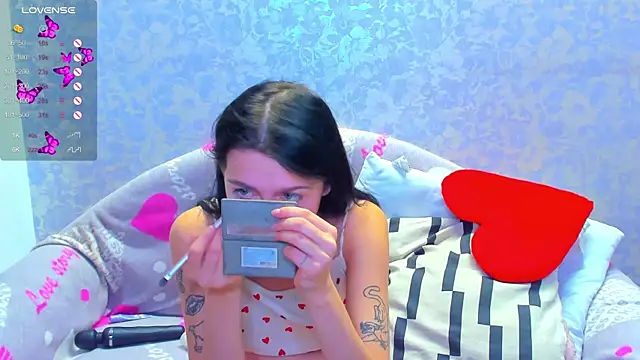 Vanessa Florence online show from September 28, 1:22 am