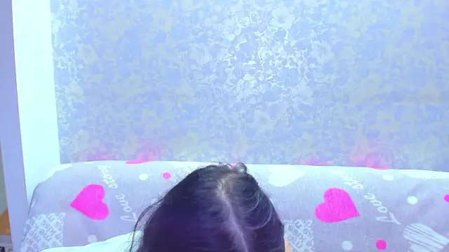 Vanessa Florence online show from April 23, 1:07 am