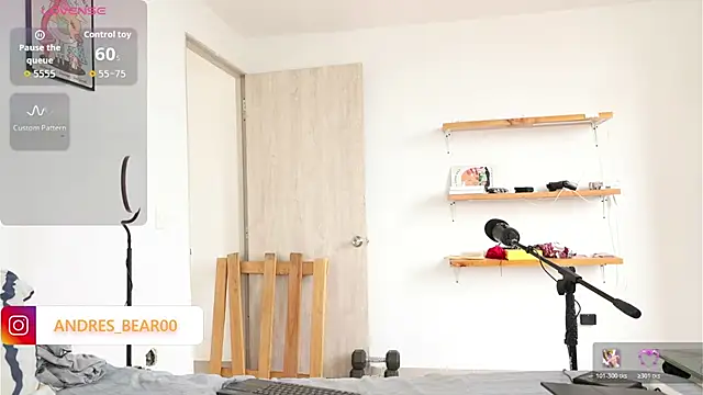 Little Bear00 online show from March 3, 1:50 pm