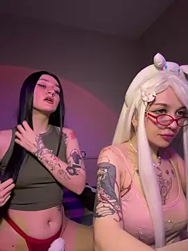 Dooubletroublee online show from February 28, 11:23 pm