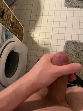 Snapshot of Ricoleckt chatting on December 17, 2:44 pm Ricoleckt online show from December 17, 2:44 pm