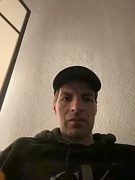 Snapshot of Ricoleckt chatting on January 5, 7:17 pm Ricoleckt online show from January 5, 7:17 pm