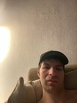 Snapshot of Ricoleckt chatting on February 1, 11:58 pm Ricoleckt online show from February 1, 11:58 pm