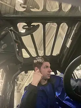 Snapshot of Ricoleckt chatting on March 11, 6:21 am Ricoleckt online show from March 11, 6:21 am