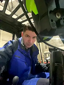 Snapshot of Ricoleckt chatting on October 20, 5:46 pm Ricoleckt online show from October 20, 5:46 pm