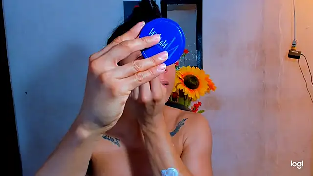 juanblakbigcock online show from April 18, 4:55 pm