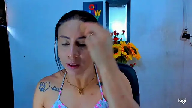 juanblakbigcock online show from June 4, 3:29 pm