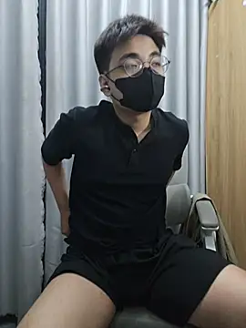 Snapshot of xboyvn9 chatting on April 25, 4:15 pm xboyvn9 online show from April 25, 4:15 pm