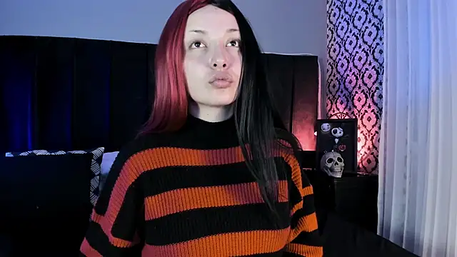 Adeelinee online show from April 21, 8:01 pm