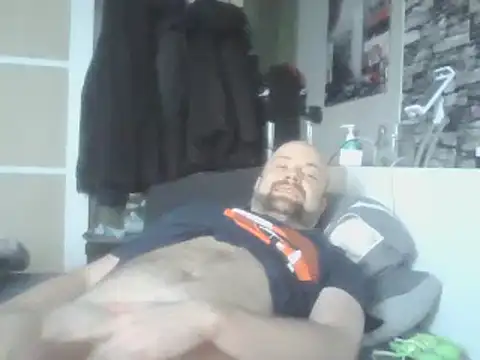 Snapshot of Prehistorixxx2686 chatting on January 13, 12:24 pm Prehistorixxx2686 online show from January 13, 12:24 pm