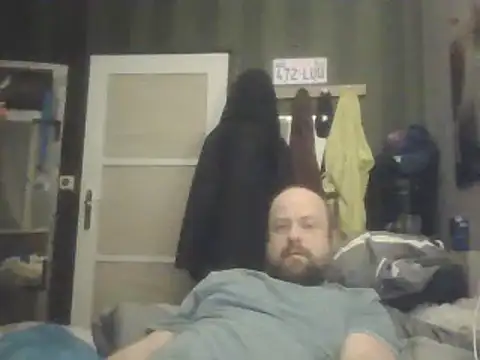 Snapshot of Prehistorixxx2686 chatting on February 11, 11:44 pm Prehistorixxx2686 online show from February 11, 11:44 pm