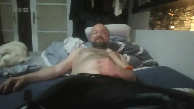 Snapshot of Prehistorixxx2686 chatting on May 14, 8:59 pm Prehistorixxx2686 online show from May 14, 8:59 pm
