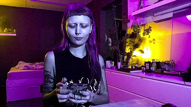 god x girl online show from February 5, 8:57 pm