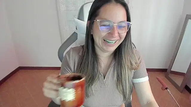 samantha  wilson online show from February 20, 12:36 pm