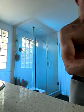 Snapshot of El_Gizmo chatting on December 14, 7:51 pm El Gizmo online show from December 14, 7:51 pm