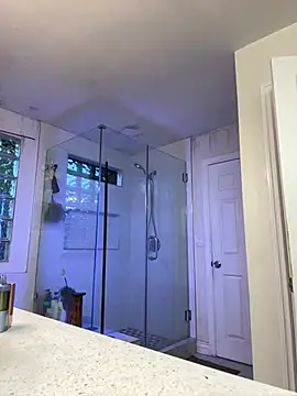 El Gizmo online show from March 12, 1:34 am