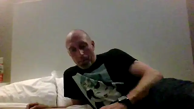 El Gizmo online show from March 22, 9:02 am