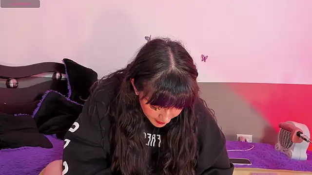 Missmonserrat online show from February 1, 6:43 am