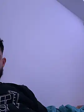 Snapshot of Furko_33 chatting on December 20, 8:16 pm Furko 33 online show from December 20, 8:16 pm