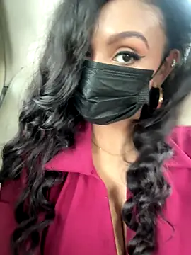 YourThirstySlut online show from September 15, 10:15 am