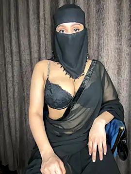 YourThirstySlut online show from November 6, 9:48 pm