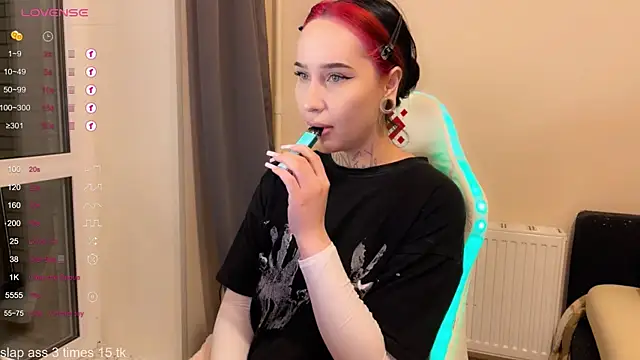 AnastasiaSun online show from December 19, 11:34 pm