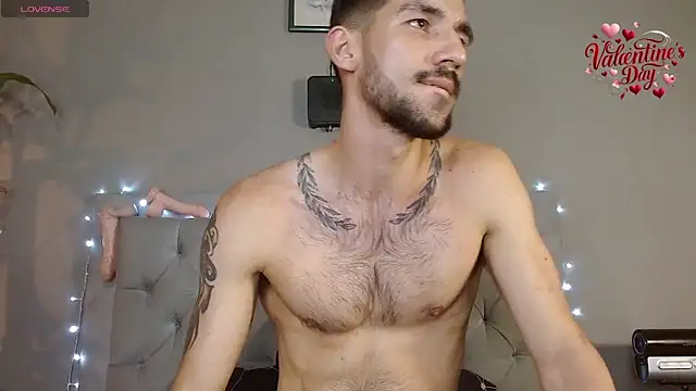 Snapshot of Mr_WhiteCock chatting on February 15, 2:04 am Mr WhiteCock online show from February 15, 2:04 am