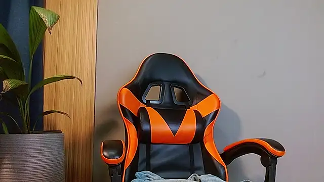 Snapshot of Mr_WhiteCock chatting on September 18, 10:56 pm Mr WhiteCock online show from September 18, 10:56 pm