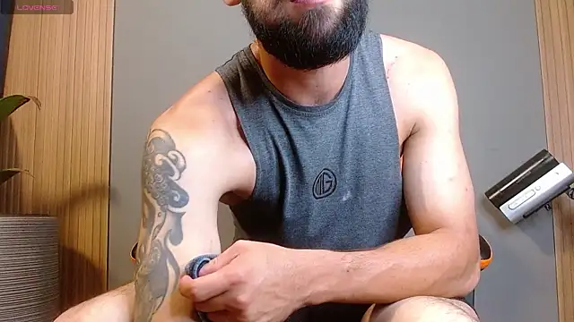 Snapshot of Mr_WhiteCock chatting on September 24, 12:36 am Mr WhiteCock online show from September 24, 12:36 am