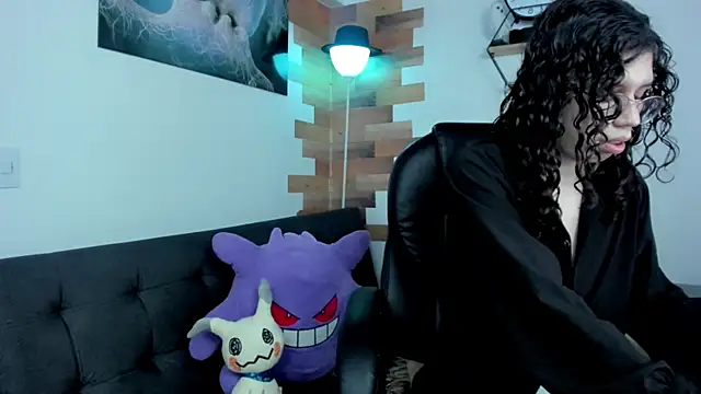 Angel Dust18 online show from December 16, 10:56 pm