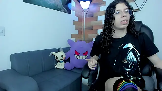 Angel Dust18 online show from February 6, 8:23 pm