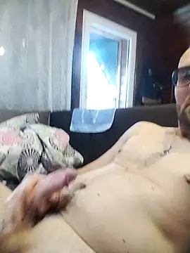 tomee83 online show from November 18, 6:51 am