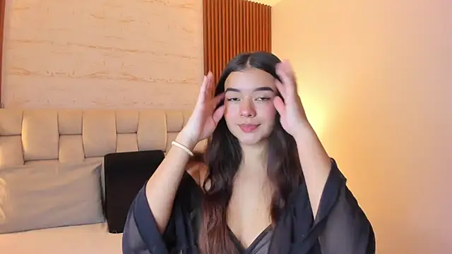 SophiaWylde online show from February 10, 3:46 am