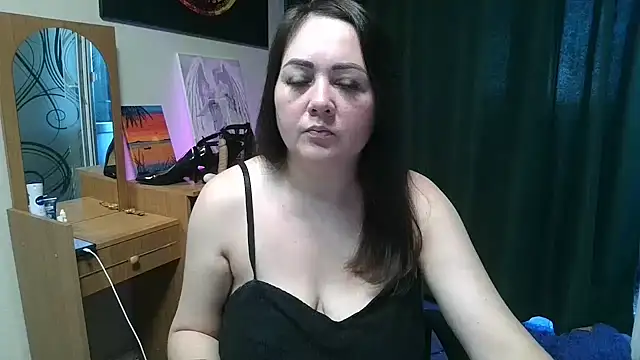 JuliaMorganss online show from June 19, 5:12 am