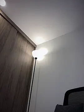 Rae Lil White online show from March 13, 11:49 pm